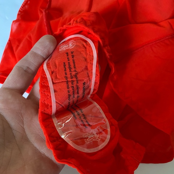 We are HAH/Revolve Under The Wire Bodysuit Red Size M - Picture 10 of 16